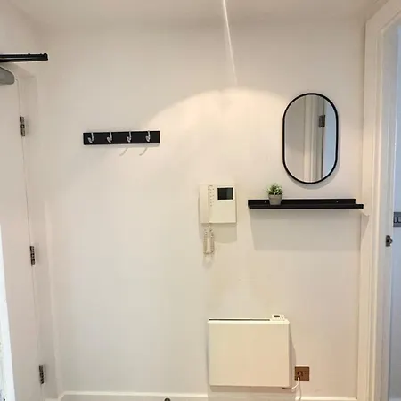 Wellington Apartment *